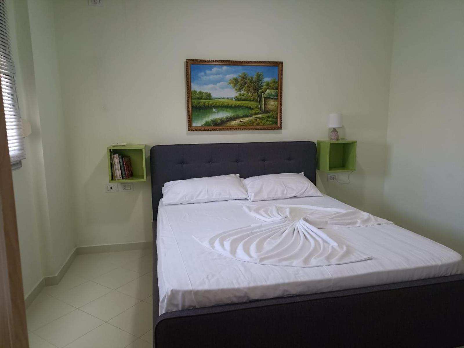 Bregu Green Apartments Vlorë Esterno foto